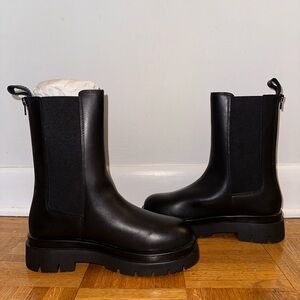 Aldo black lug boot - NEW